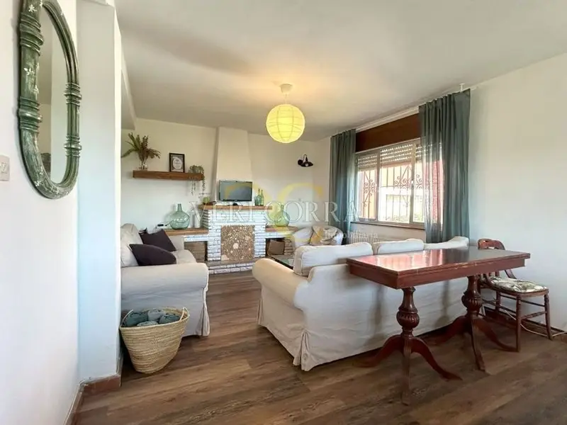 Chalet en venta en Parres Asturias 5 dormitorios Jardin Garaje licencia turistica