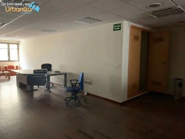 Oficina 210m2 con Terraza en Juan Carlos I Badajoz