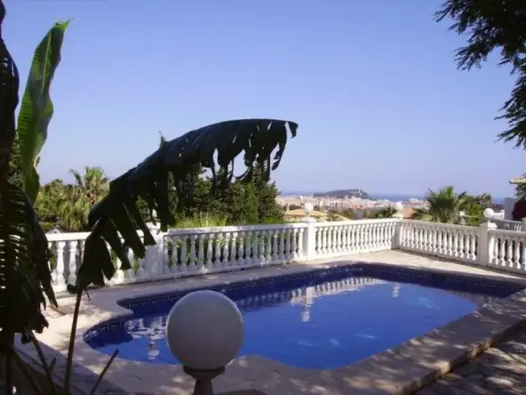 Casa Villa 4 Dormitorios Denia Alicante