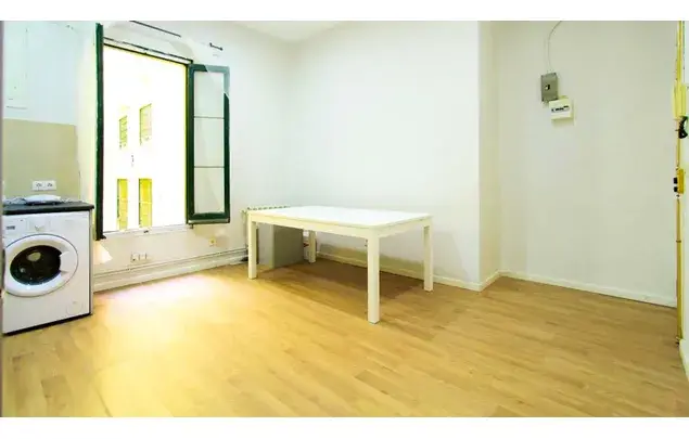 Habitacion 132m2 Madrid Alquiler Estancia Media Larga