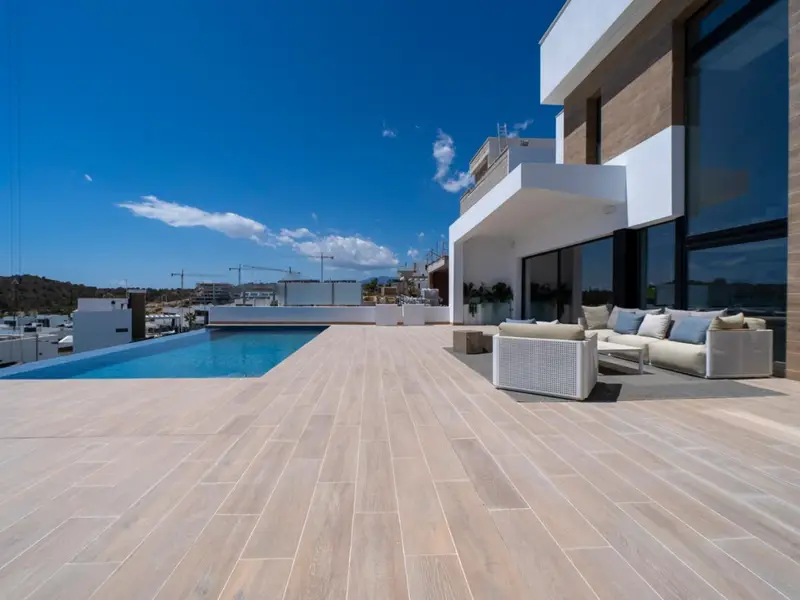 Villa de Lujo en Finestrat con Piscina y Vistas al Mar
