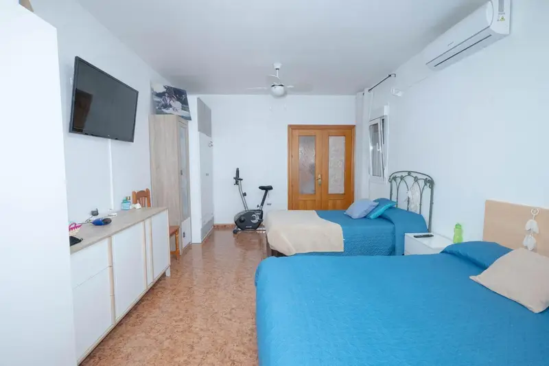 Casa Adosada en El Ejido 5 Dormitorios 3 Baños