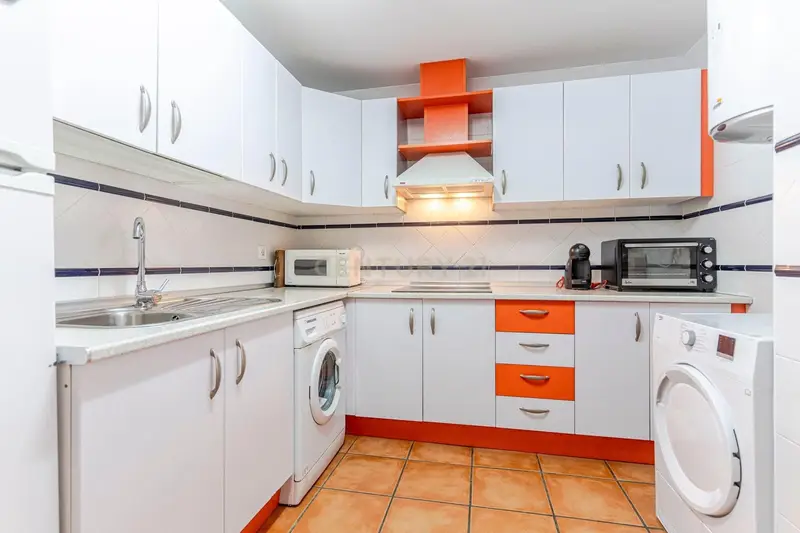 Piso en venta en La Zubia 109m2 con garaje
