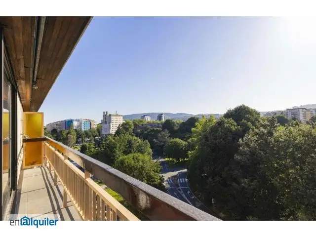 Alquiler piso terraza Amara