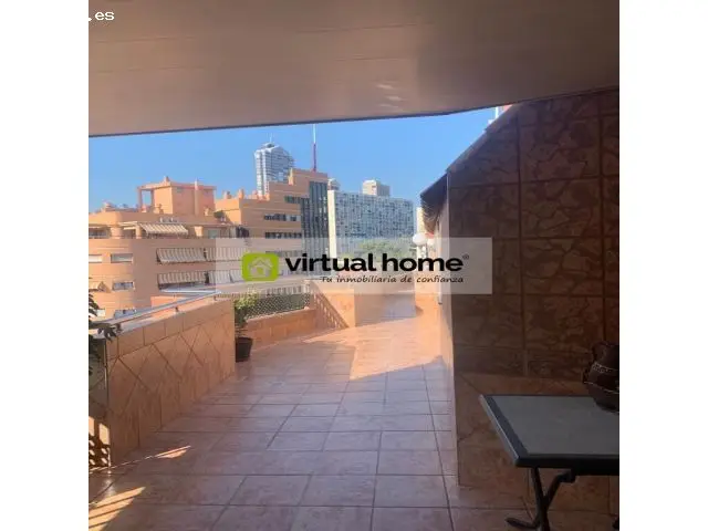 Atico Centrico Benidorm 4 habitaciones 2 banos terraza vistas al mar