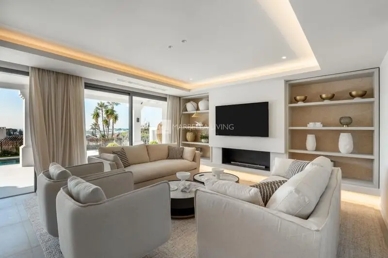 Villa de 5 dormitorios en Nueva Andalucía