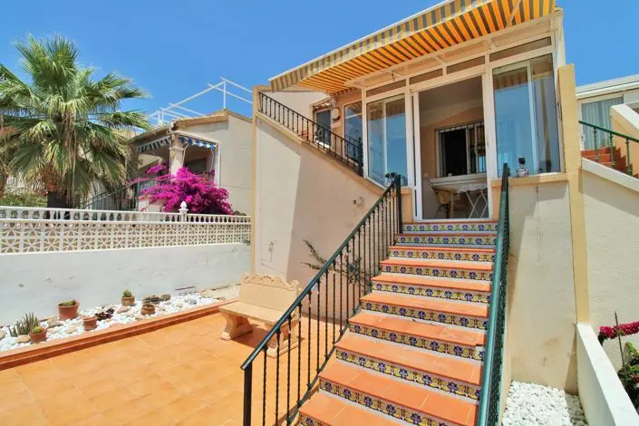 Bungalow 2 Dormitorios Villamartin Monte Golf III