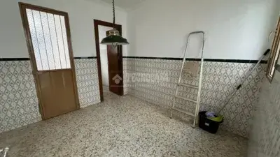 Casa unifamiliar en venta en Calle de la Luna, cerca de Calle de San Antonio