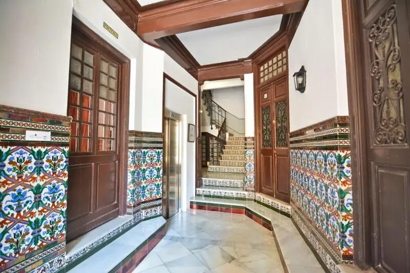 Apartamento 4 Dormitorios Centro Malaga Teatro Cervantes