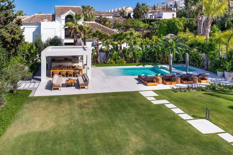 Casa-Villa de 6 Dormitorios alquiler Marbella, España