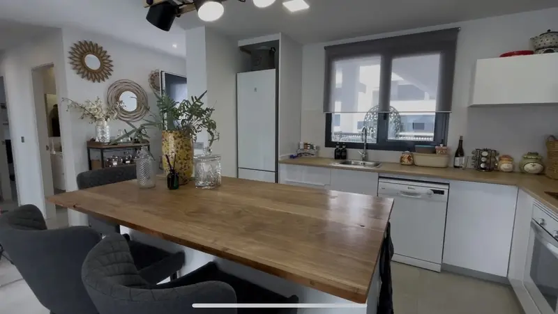 Piso de 3 Dormitorios en venta Santiago de la Ribera, España