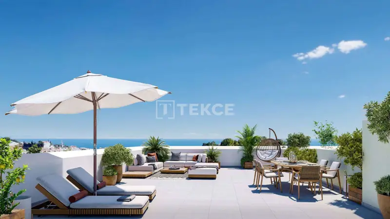Apartamentos en Fuengirola con Vistas al Mar y a la Montana