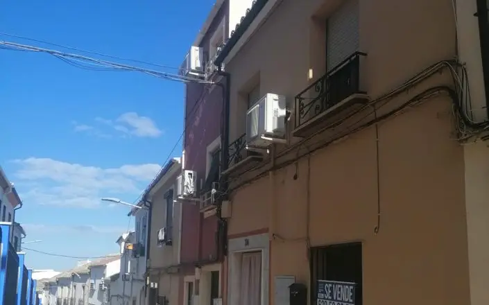 Casa en Venta Rute 4 Dormitorios Gran Patio Malaga