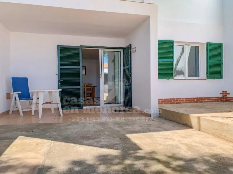 Chalet en Cala Blanca Menorca con Jardin y Licencia Turistica