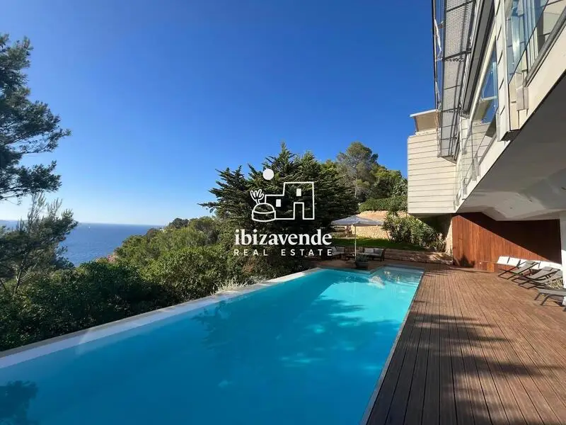 Villa de Lujo en Cala Molí 7 Dormitorios con Vistas al Mar