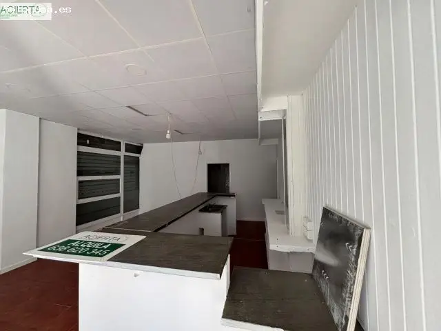 Local Comercial en Alquiler Granada - Estadio Los Carmenes