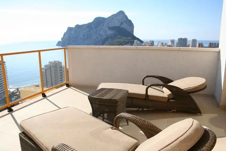 &#x3C;h2&#x3E;Venta &#xC1;tico Vistas al Mar Caleta Calpe&#x3C;/h2&#x3E;