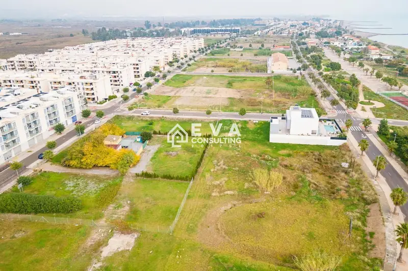 Venta Solar Almenara 2804m2  Vivienda Adosada u Hotel