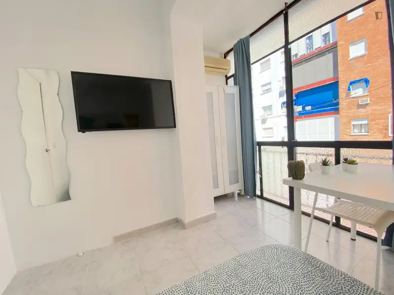 Habitacion amueblada cerca del centro de Sevilla para estudiantes