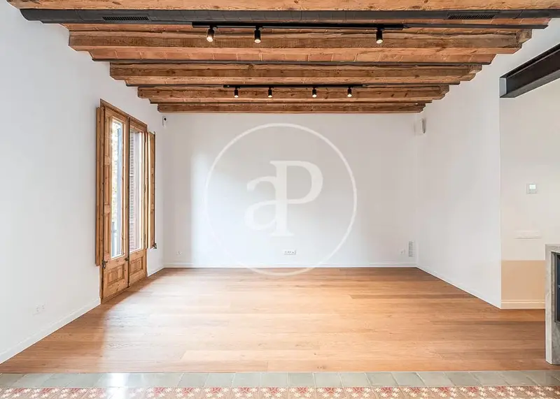 Piso de Lujo en Quadrat dOr 3 Habitaciones 3 Baos Finca Regia