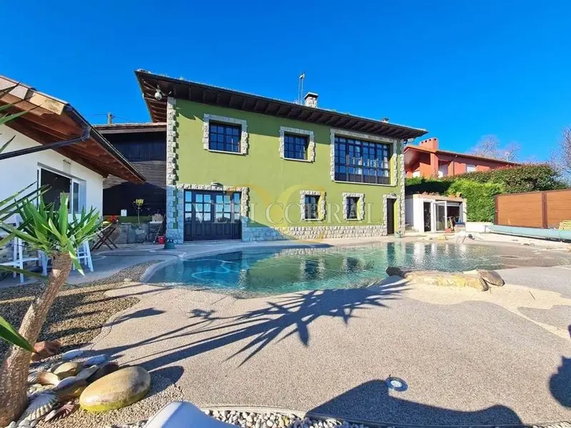 Chalet de Lujo en Llanes Asturias con Vistas al Mar y Piscina Climatizada
