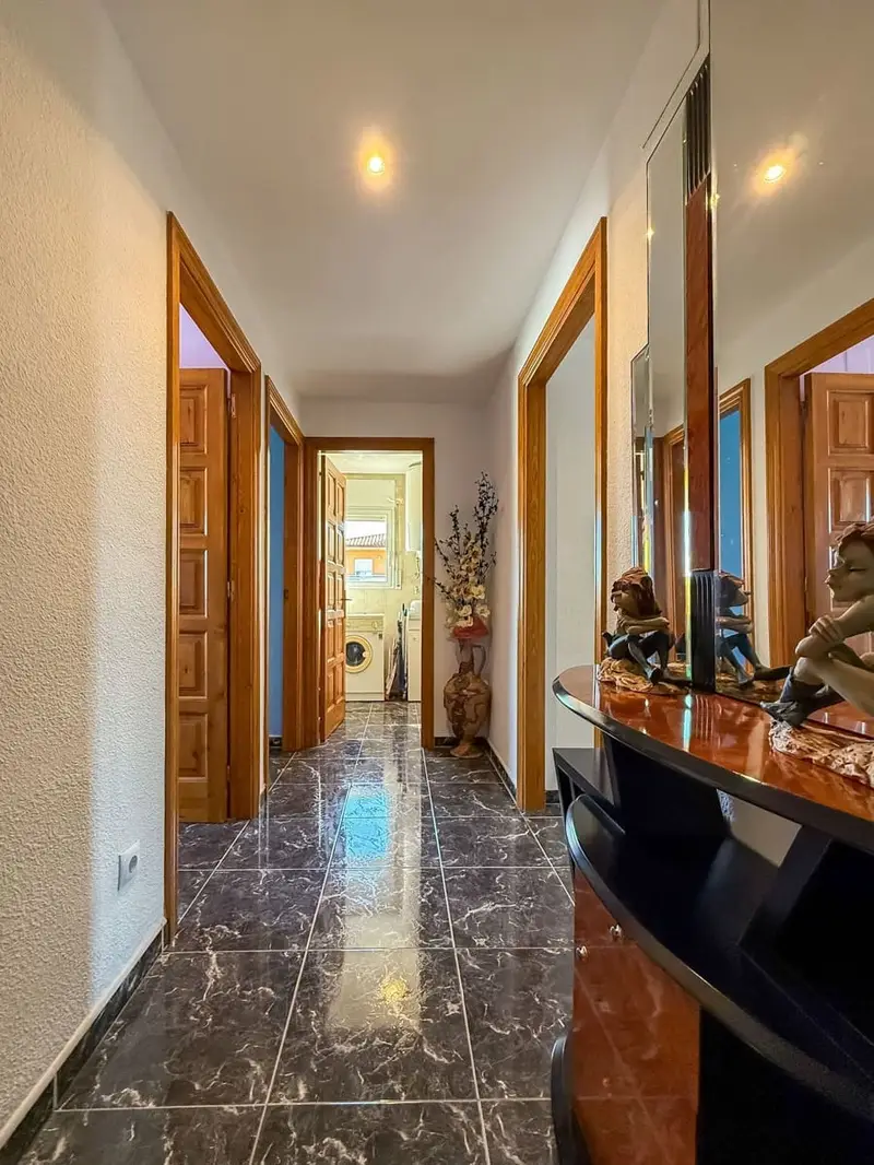 Apartamento en venta en Sant Antoni de Calonge 3 dormitorios 2 baños garaje