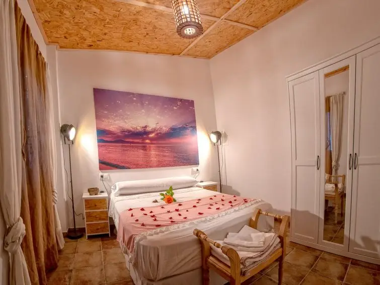 Casa-Villa de 2 Dormitorios alquiler Cordoba-Rute, España