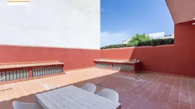 Piso con Terraza en Los Ogíjares
