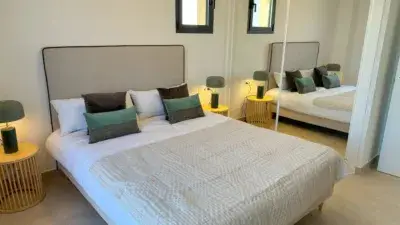 Dúplex en Venta Los Silos: 2 Dormitorios, Piscina y Vistas Panorámicas