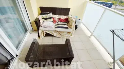 Piso en venta cerca de la playa con terraza y piscina