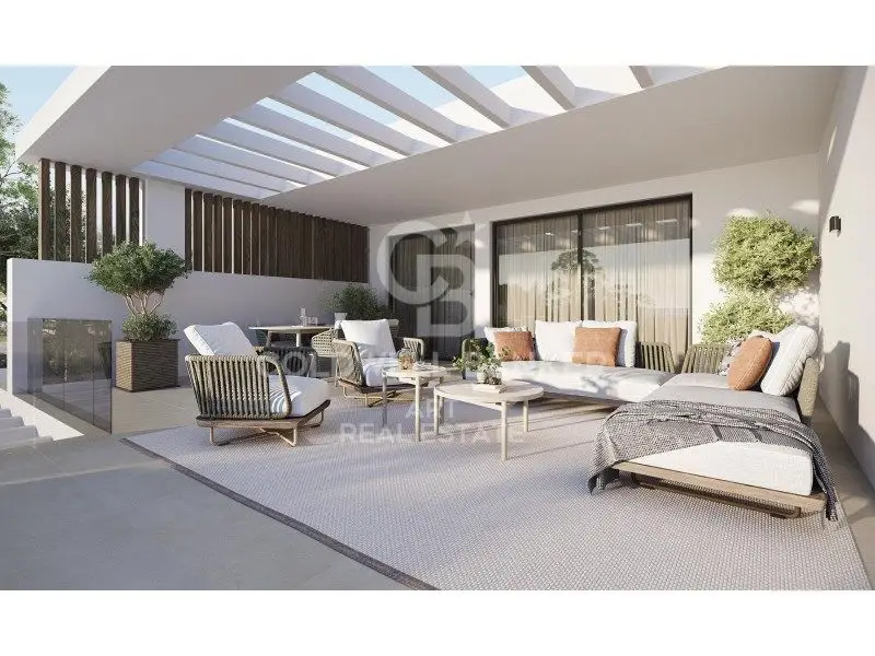 Venta Ático 3 Dormitorios Estepona Lujo Solárium Vistas Mar