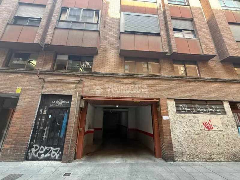 Box/plaza de garaje en venta en Parquesol - Paseo Zorrilla - Centro