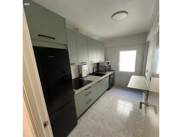 Piso Amueblado Reformado Cerca del Centro