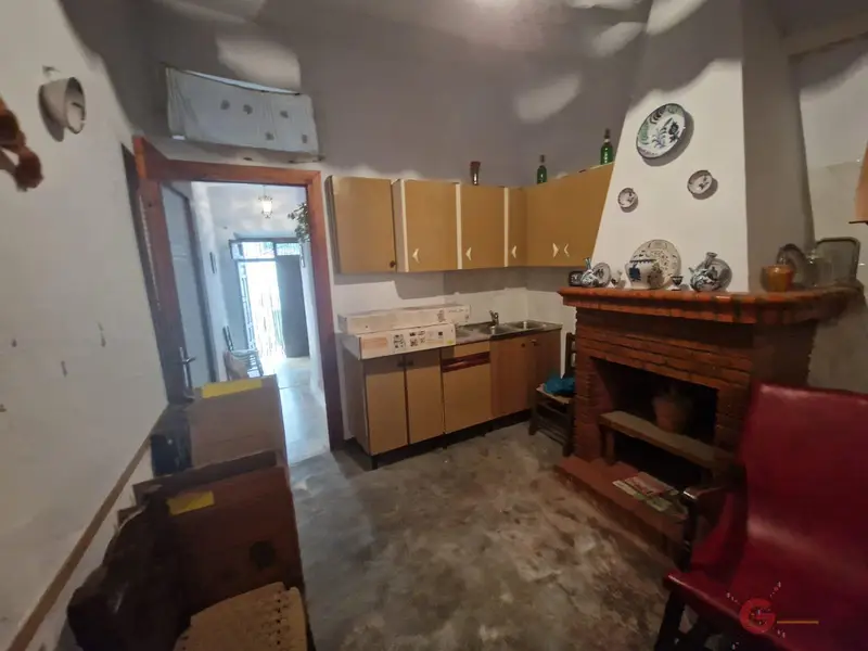 Casa en Venta Capileira 4 Dormitorios 1 Baño Para Reformar