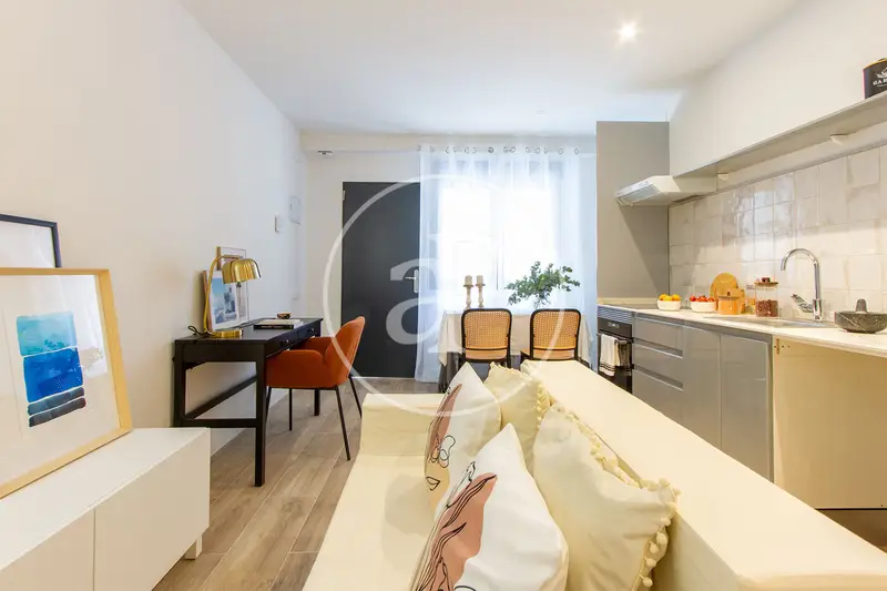 Estudio Reformado en Gracia Barcelona