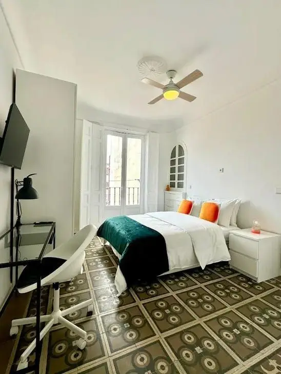 Apartamento en Plaza de Santa Barbara Madrid