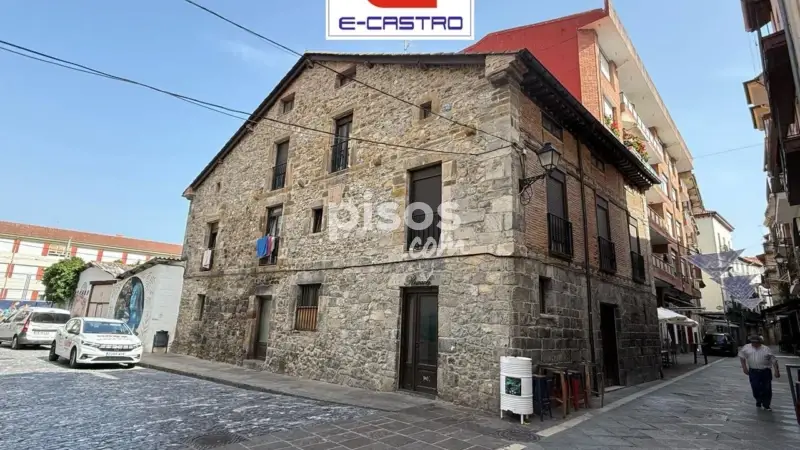 Piso en venta en Calle de la Rúa