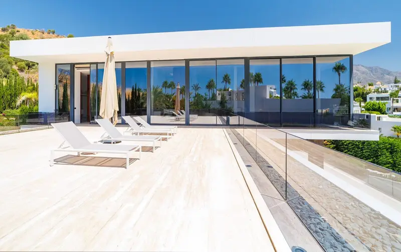Villa Lujo 6 Dormitorios Nueva Andalucia Vistas Montana