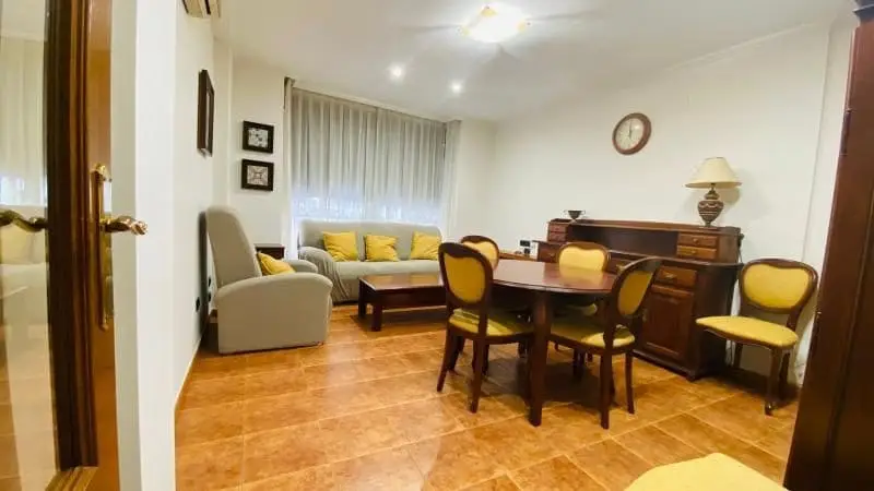 Casa en Vila Real 250m2 4 habitaciones 3 baños Garaje Terraza