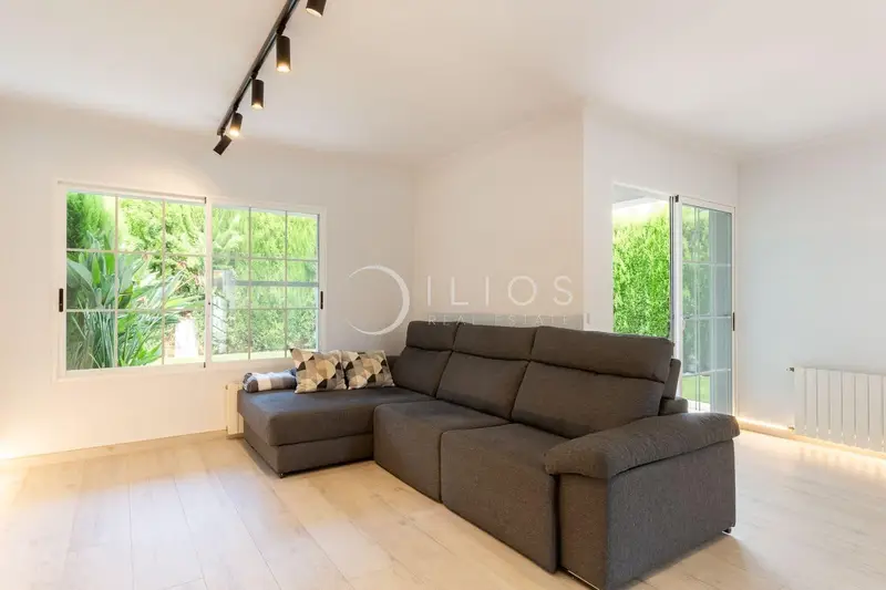 Chalet Pareado Reformado en Mas Camarena