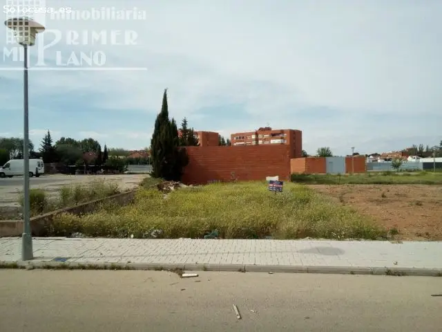 Solar en Tomelloso Poligono 20 350m2 11 Metros Fachada