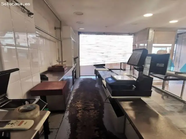 Local Comercial en Manresa 85m2 con Terraza
