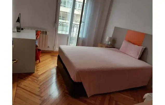 Habitacion Madrid Paseo General Martinez Campos Alquiler Larga Temporada