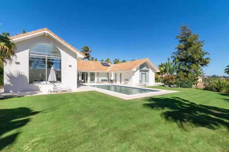 Chalet en Sotogrande Alto con Vistas al Golf Valderrama
