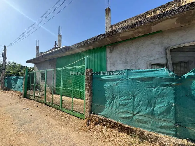 Nave Industrial en Venta en San Jeronimo Sevilla