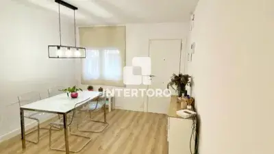 Casa en Anglès con 3 Terrazas y Placas Solares