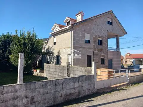 Casa de Piedra con 6 Dormitorios en Vigo
