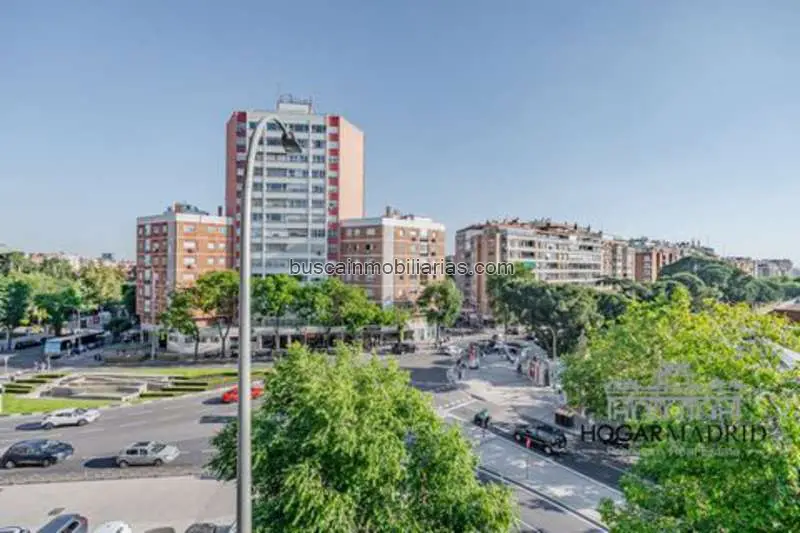 Apartamento en venta en Chamberi cerca del Parque Santander