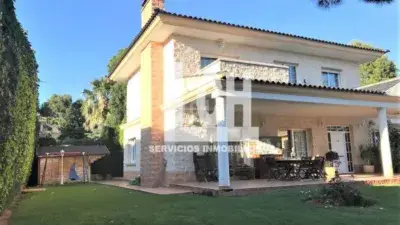 Chalet en venta en Calle Virgen de los Desamparados