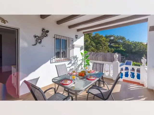 Apartamento 2 Dormitorios Nerja Piscina Privada